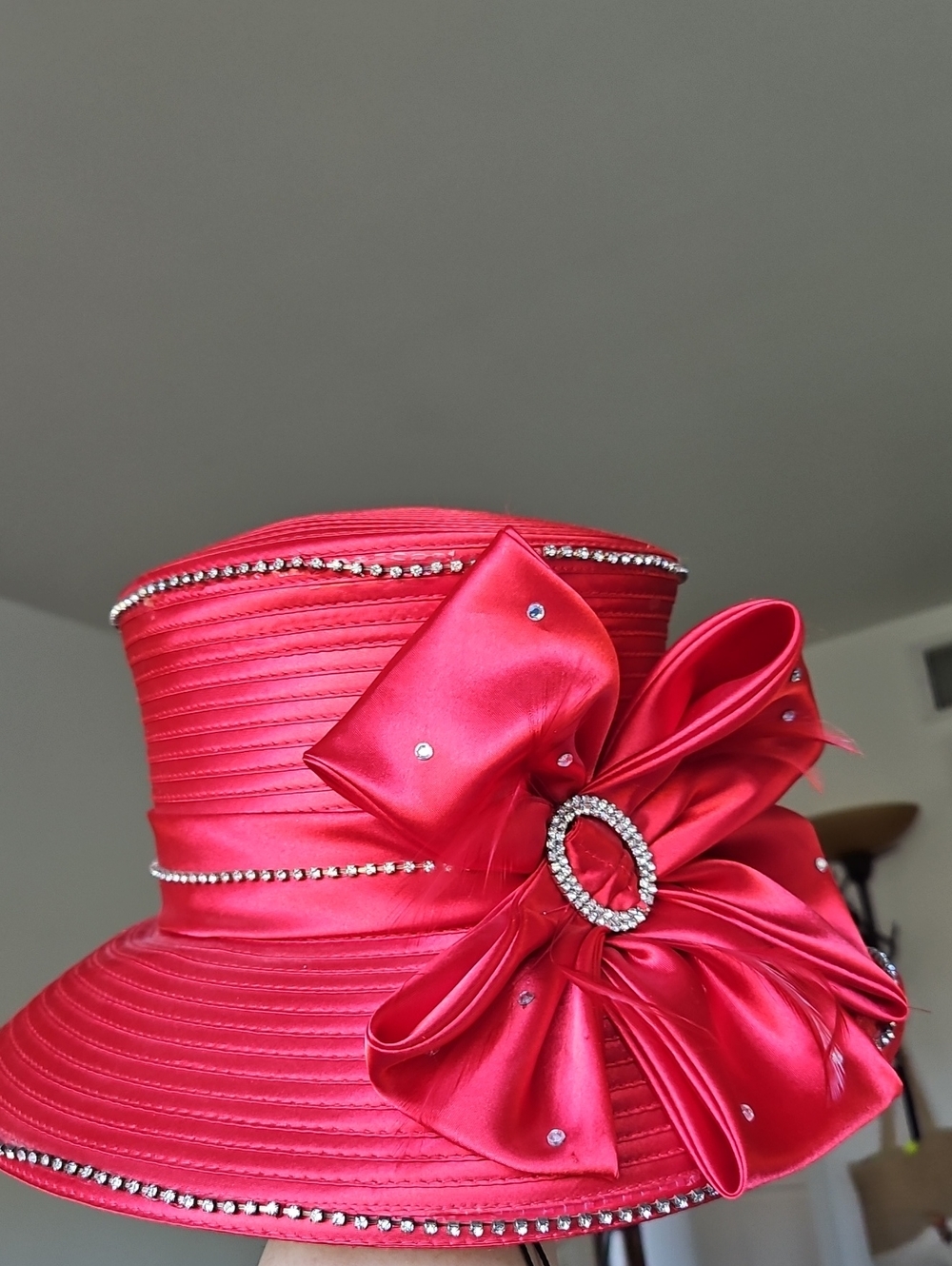Elegant Women's Satin Church Hat with Rhinestone Bow - Hot Red
